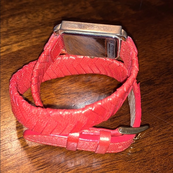 Watch - Picture 2 of 2